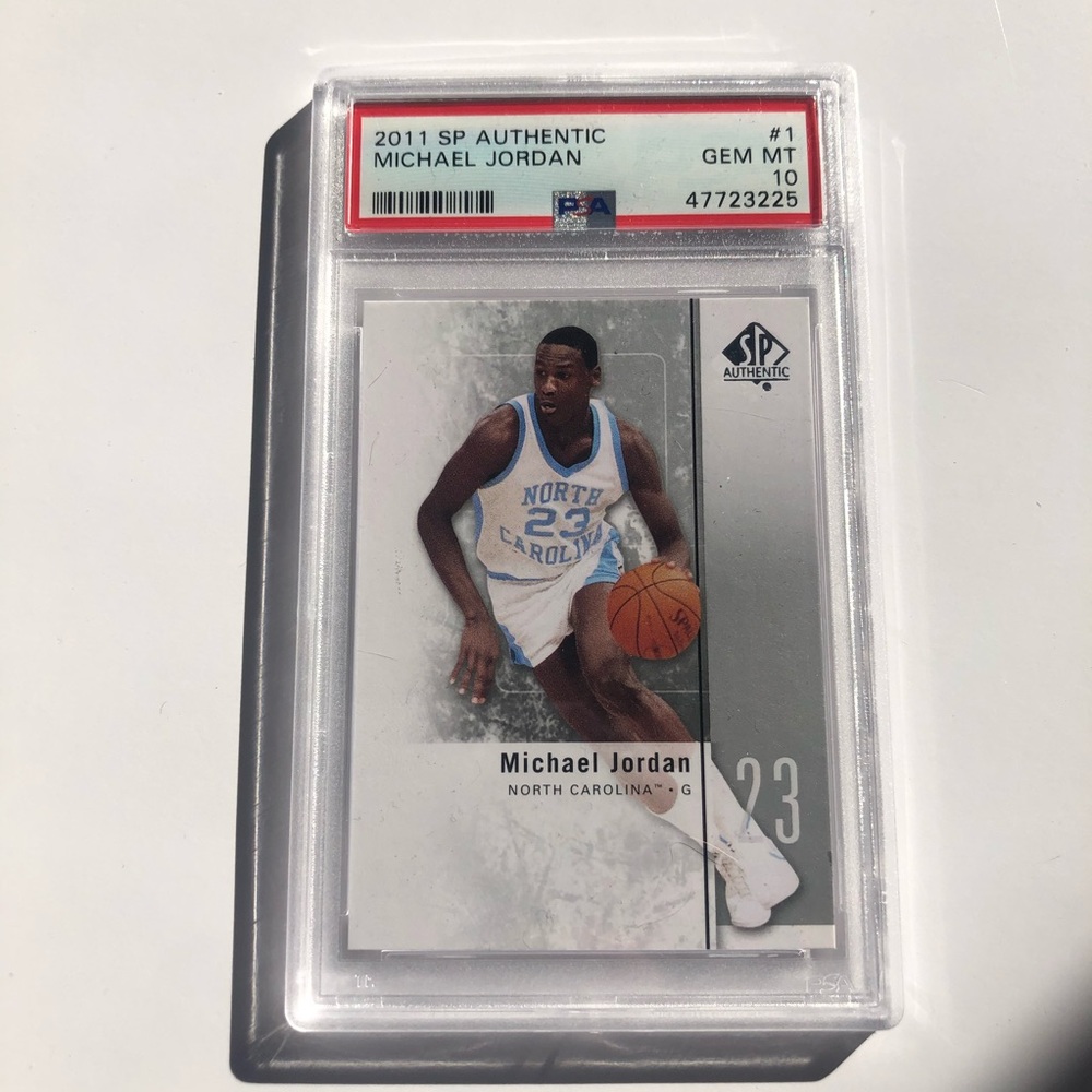 2011 SP Authentic Michael Jordan College Card